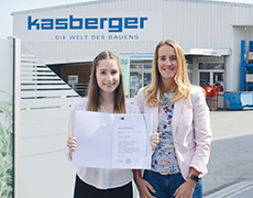 Gratulation der Einser-Auszubildenden