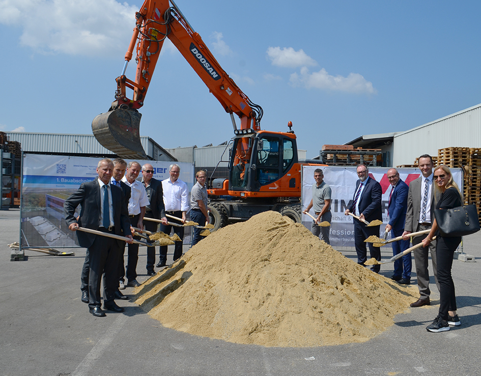 Spatenstich für Kasberger-Firmenzentrale