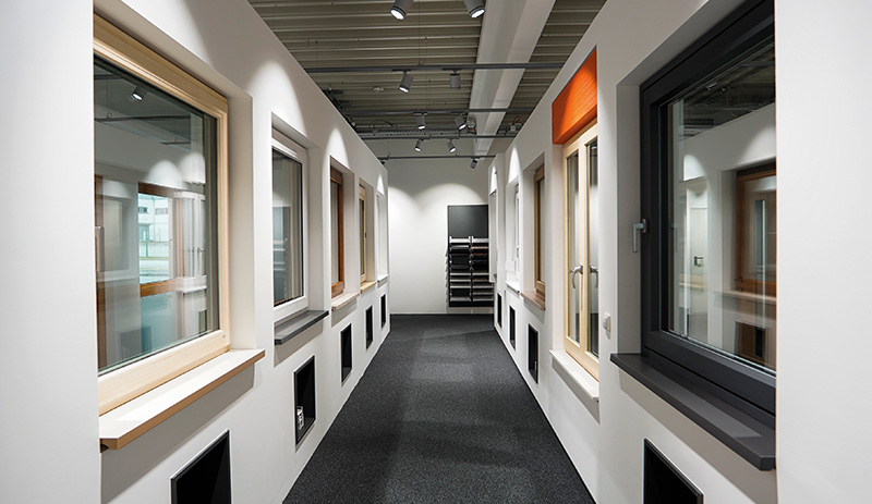Neue Fenster-Ausstellung in Pfarrkirchen